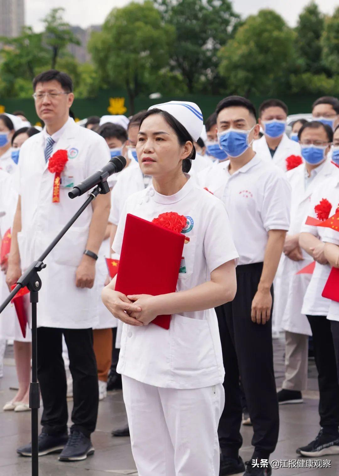 4e8c3ce0646f487fb0d975df670dfc82.jpg 4e8c3ce0646f487fb0d975df670dfc82.jpg